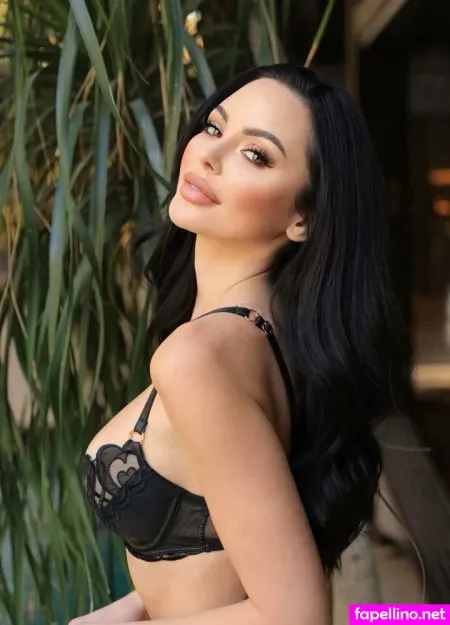 Emelina Adams 3 OnlyFans Thumbnail #7vIcKpzN19