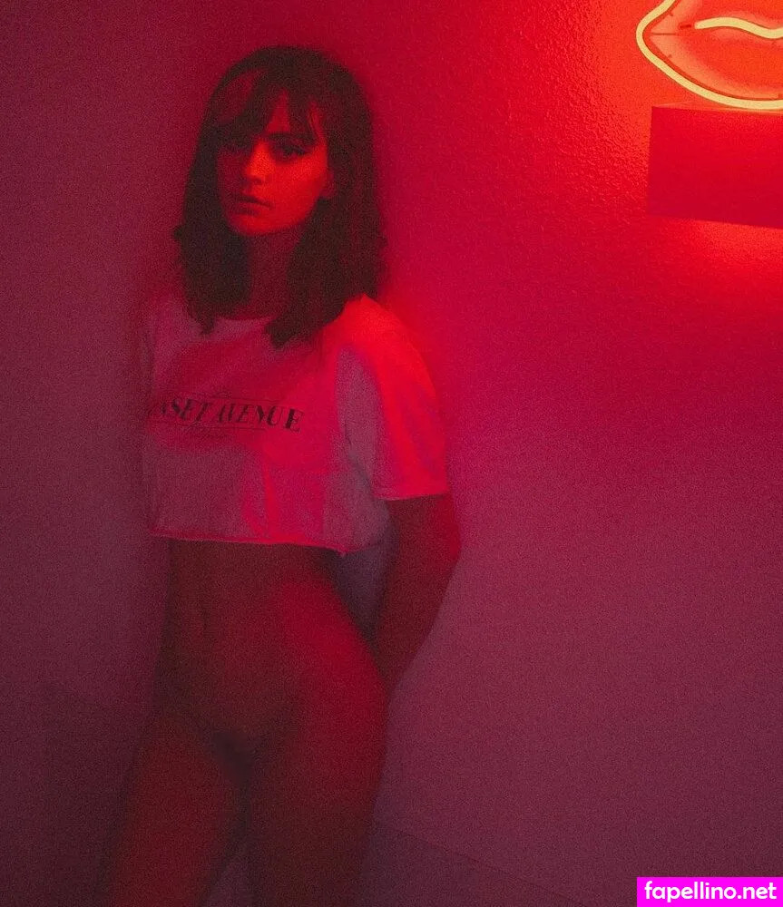 fauremeline Nude Leaked OnlyFans Photo #01l9Zkg3Qf