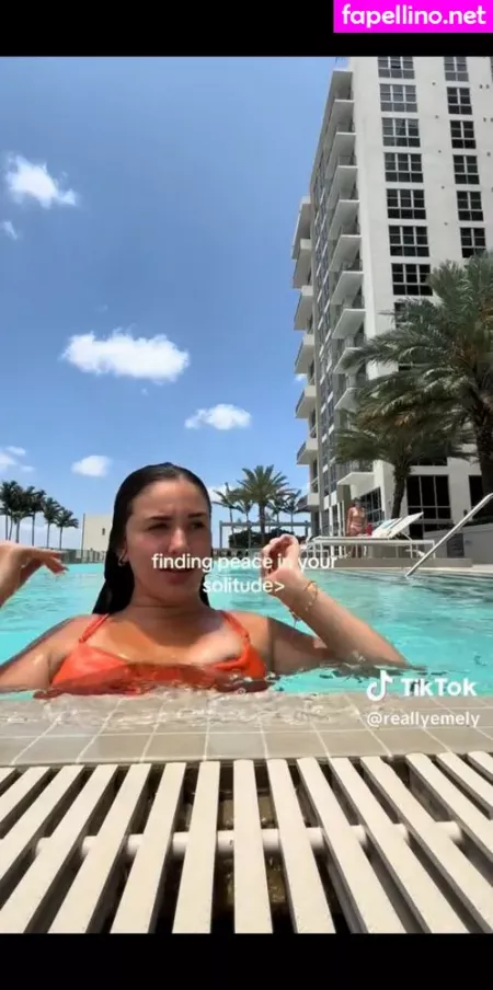 Emely Hernandez OnlyFans Thumbnail #HXiQyOOgQv