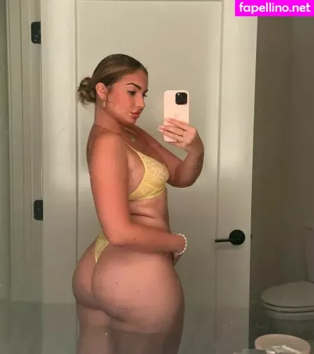 Emely Hernandez OnlyFans Thumbnail #grUYaxzpgh