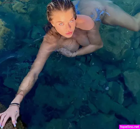 Emely Hffer OnlyFans Thumbnail #3h2e2Z7X4w