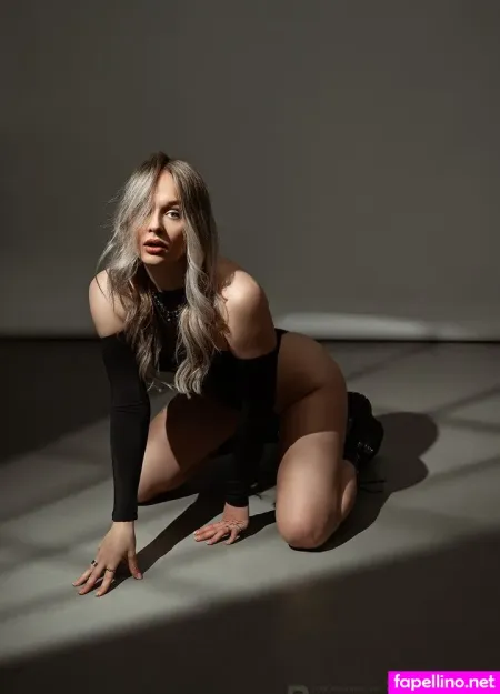 Emely Src OnlyFans Thumbnail #Dw37CxeGlJ