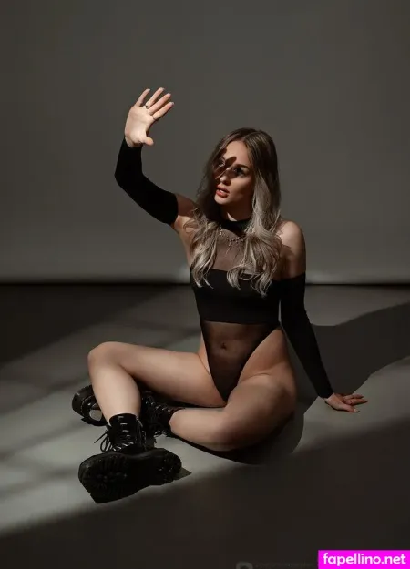 Emely Src OnlyFans Thumbnail #G5CJudQLzs