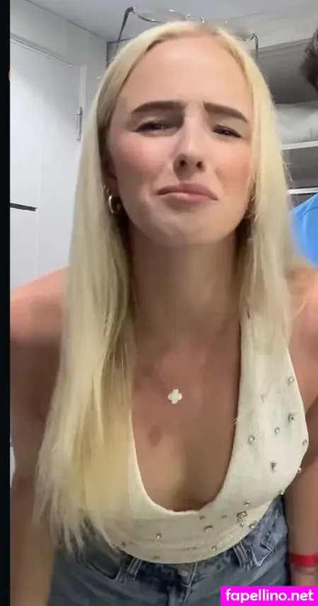Emely Winkler OnlyFans Thumbnail #M4j4lSuCjn