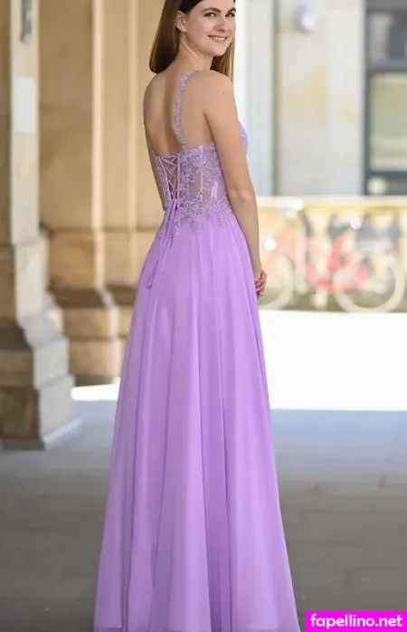 Emelybasics OnlyFans Thumbnail #NcMVYC6RLP