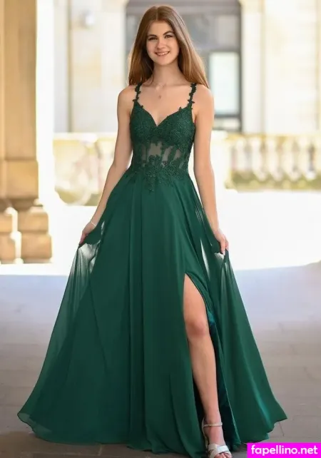 Emelybasics OnlyFans Thumbnail #QEc95qVHBj