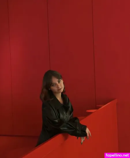 Emelybeynar OnlyFans Thumbnail #UZBuln6JxW