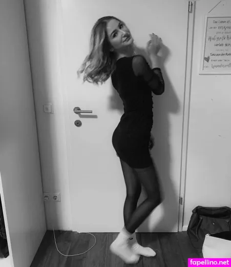 Emelyhoermedinger OnlyFans Thumbnail #RqNMa7tBHQ