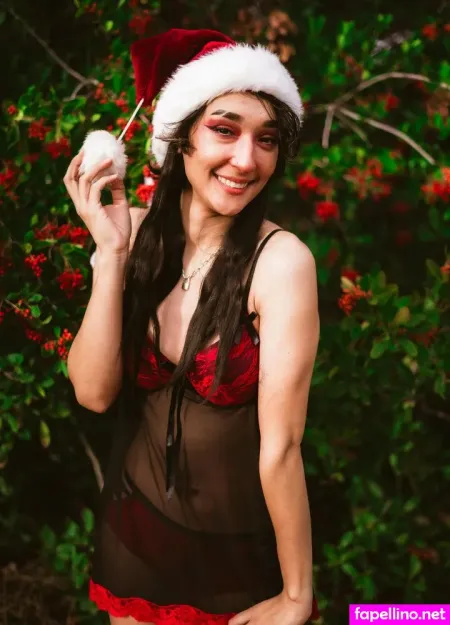 Emerafaeley OnlyFans Thumbnail #NsWqL4G1j4