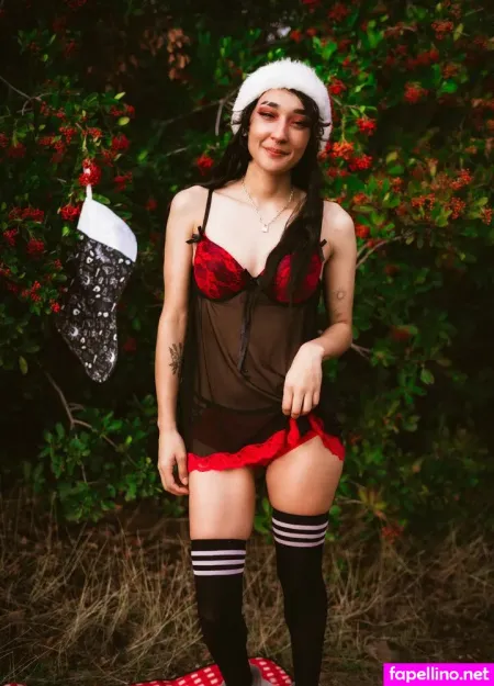 Emerafaeley OnlyFans Thumbnail #W7ONwgdqUM