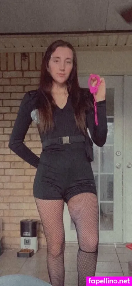 Emerald Stone9 OnlyFans Thumbnail #8VrOTFn0Bx