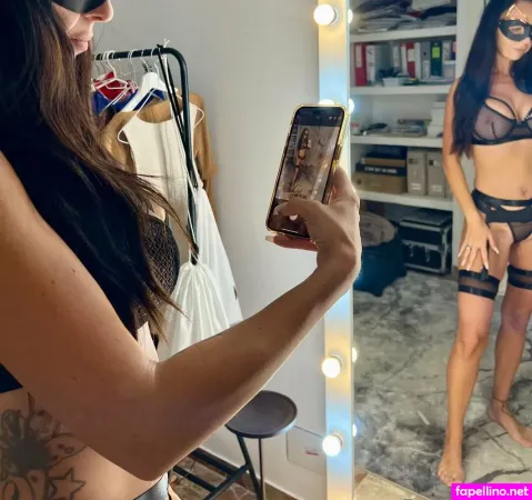 Emeraldjeanofficial OnlyFans Thumbnail #PTSBFwPKtq