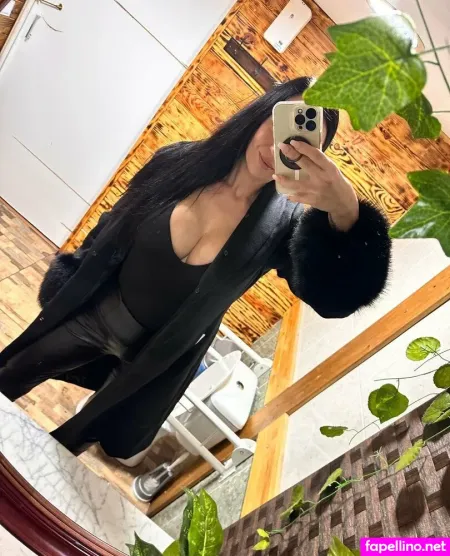 Emeraldjeanofficial OnlyFans Thumbnail #QB6j2f3FHt