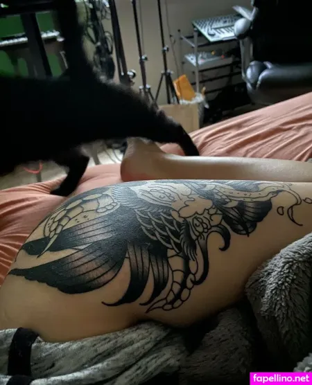 Emeraldraesfree OnlyFans Thumbnail #OAIMpuEy9I