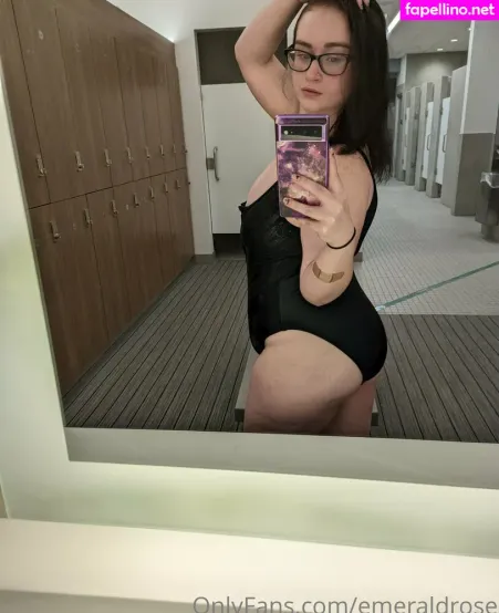 Emeraldrose OnlyFans Thumbnail #cgzymkk2lX