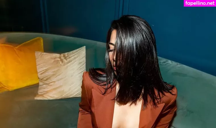 Emeraude Toubia OnlyFans Thumbnail #9iq4Nd8HYS