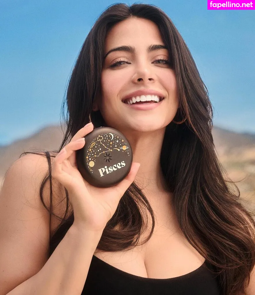 EmeraudeToubia, emeraude Nude Leaked OnlyFans Photo #baUjOudjBF
