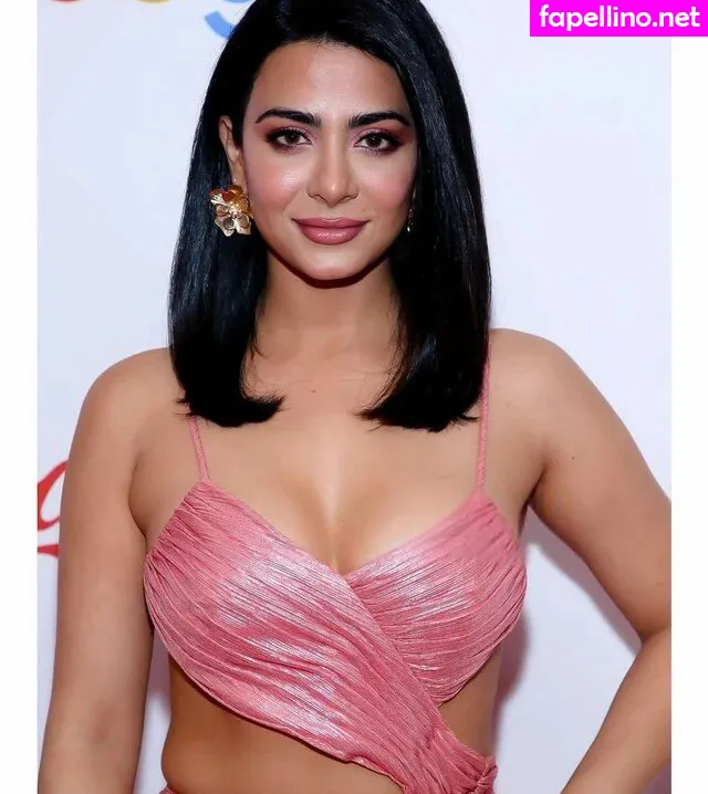 EmeraudeToubia, emeraude Nude Leaked OnlyFans Photo #fBMWDsM6Fv