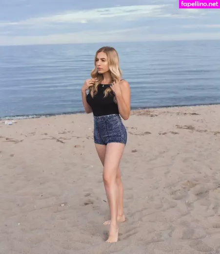 Emerome OnlyFans Thumbnail #6Rw1xU7StM