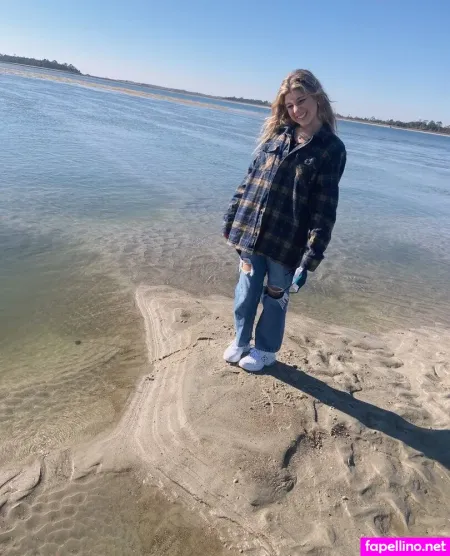 Emery Warm Main Profile Photo