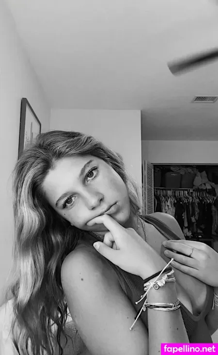 Emery Warm OnlyFans Thumbnail #pjVoXO9o31