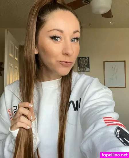 Emerye Main Profile Photo