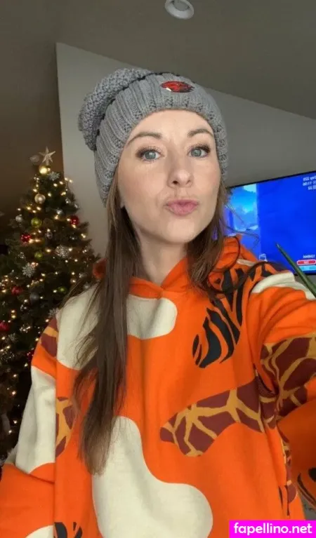 Emerye OnlyFans Thumbnail #ec093XPiLX