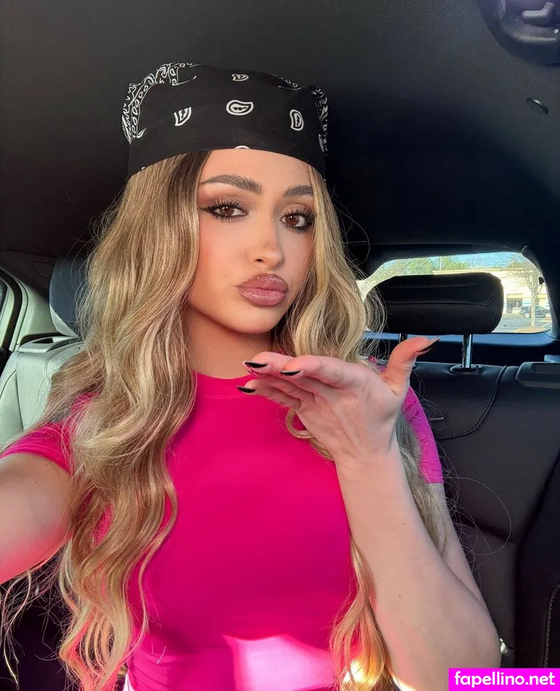 emhutch, emilyyhutchh Nude Leaked OnlyFans Photo #rr9lVGC6g6