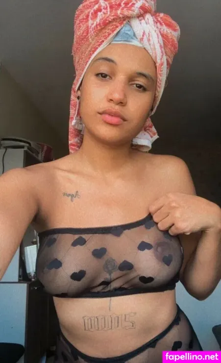 Emi Fox OnlyFans Thumbnail #nNTqh19FX8