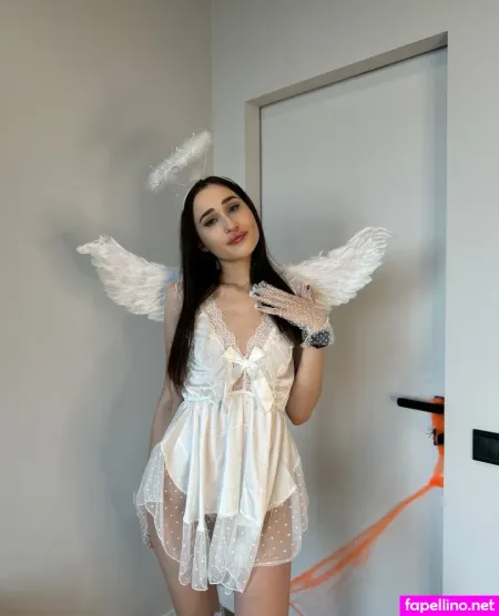 Emi Mo777 OnlyFans Thumbnail #ZdlN4GQfqn