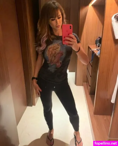 Emiaddisonx OnlyFans Thumbnail #KxjT2y11GB