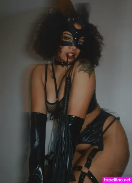 Emielovee OnlyFans Thumbnail #1liqdBZHoV