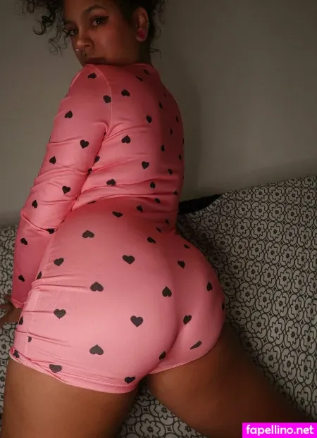 Emielovee OnlyFans Thumbnail #a34xud3xI2