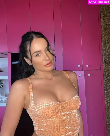 Emiemilykernsx OnlyFans Thumbnail #njnOQkVdvZ