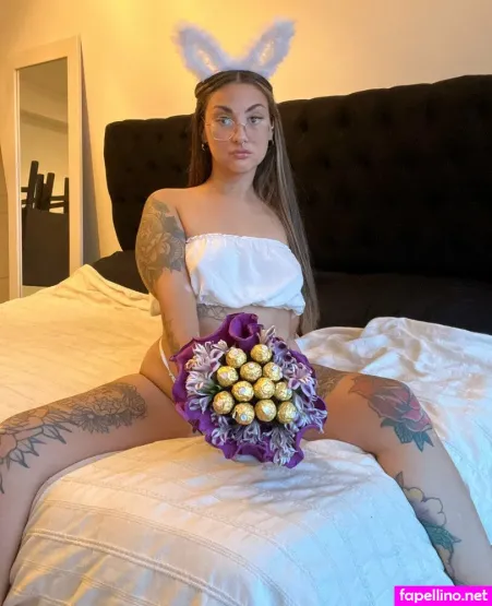 Emiilyhot OnlyFans Thumbnail #X5azDEG07P