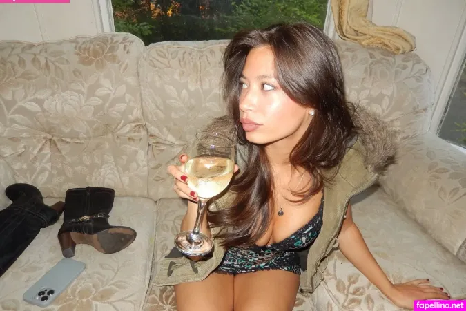 Emika Webster OnlyFans Thumbnail #aCmrzutecV