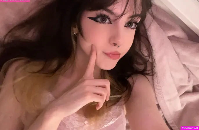 Emiki28 2 OnlyFans Thumbnail #a6uR6w6g09