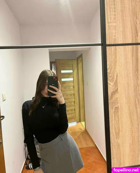 Emilage OnlyFans Thumbnail #YCMqoIKcMj