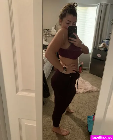 Emilayyy Babayy OnlyFans Thumbnail #77I7qacDWE