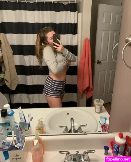 Emilayyy Babayy OnlyFans Thumbnail #yABLEUdDOk