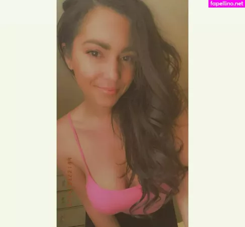 Emilee Fitzpatrick OnlyFans Thumbnail #57mtXUfVY5