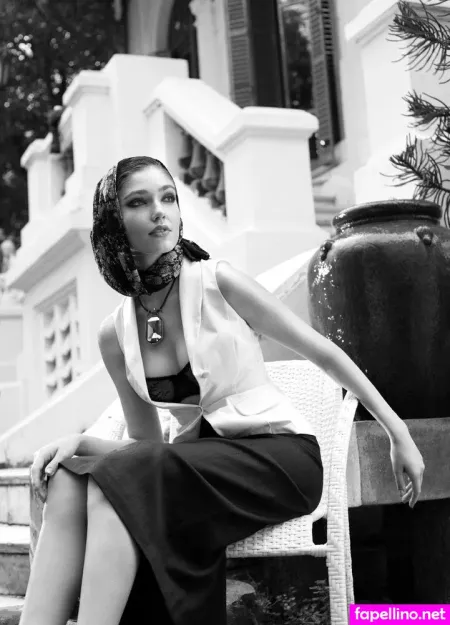 Emilia Ares OnlyFans Thumbnail #staPECFpVW