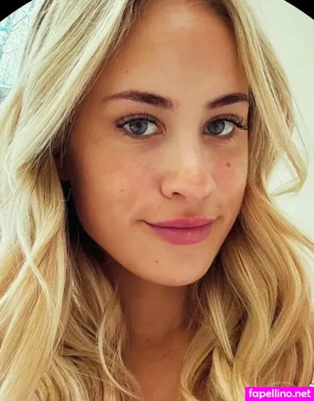 Emilia Barth OnlyFans Thumbnail #EbWYNAIiP2