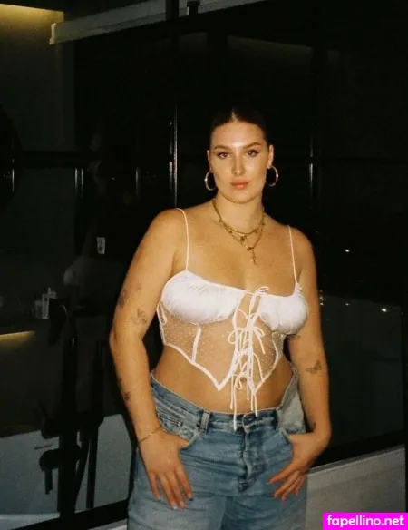 Emilia Baumgart OnlyFans Thumbnail #46hULotpXa