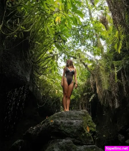 Emilia Beattie OnlyFans Thumbnail #iz8jjXCv6G