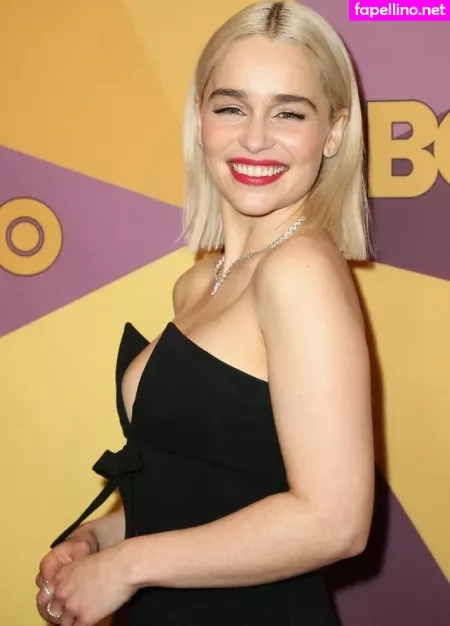 Emilia Clarke OnlyFans Thumbnail #8oZBrDACd0
