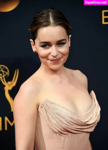 Emilia Clarke OnlyFans Thumbnail #UrBrVafJA5