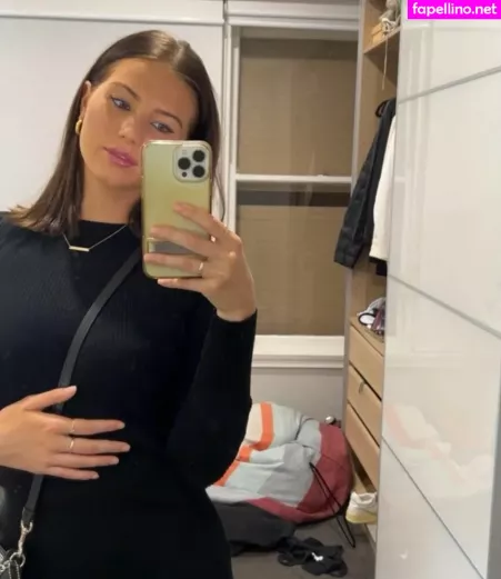 Emilia Dettorre OnlyFans Thumbnail #7YdKh8MH9k
