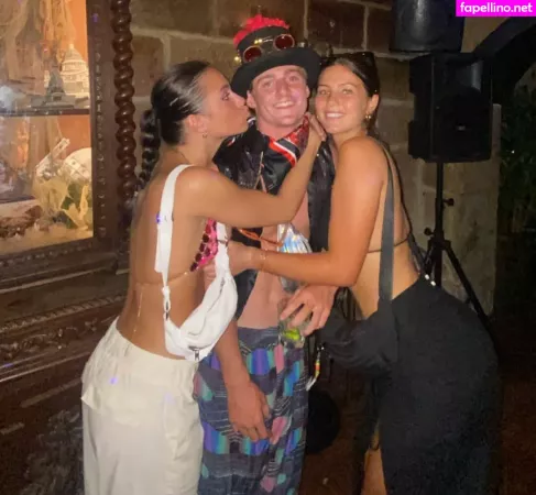 Emilia Dettorre OnlyFans Thumbnail #LPvCYEdDu6