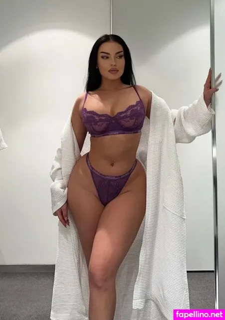 Emilia Emjeni OnlyFans Thumbnail #UHrg9xjVnN